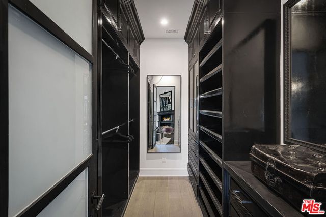 $38,000 | 2135 Hercules Drive, Los Angeles, CA 90046