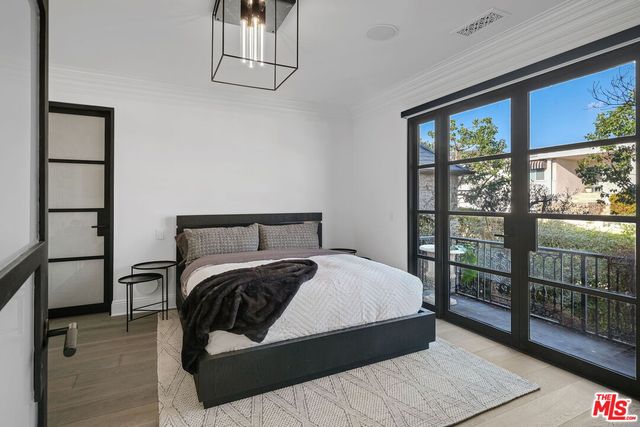 $38,000 | 2135 Hercules Drive, Los Angeles, CA 90046