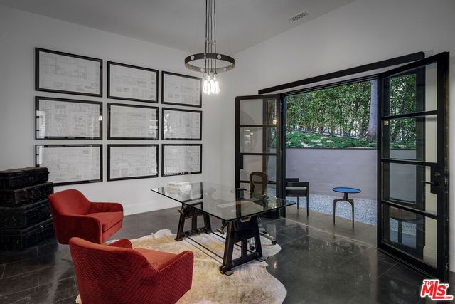 $38,000 | 2135 Hercules Drive, Los Angeles, CA 90046