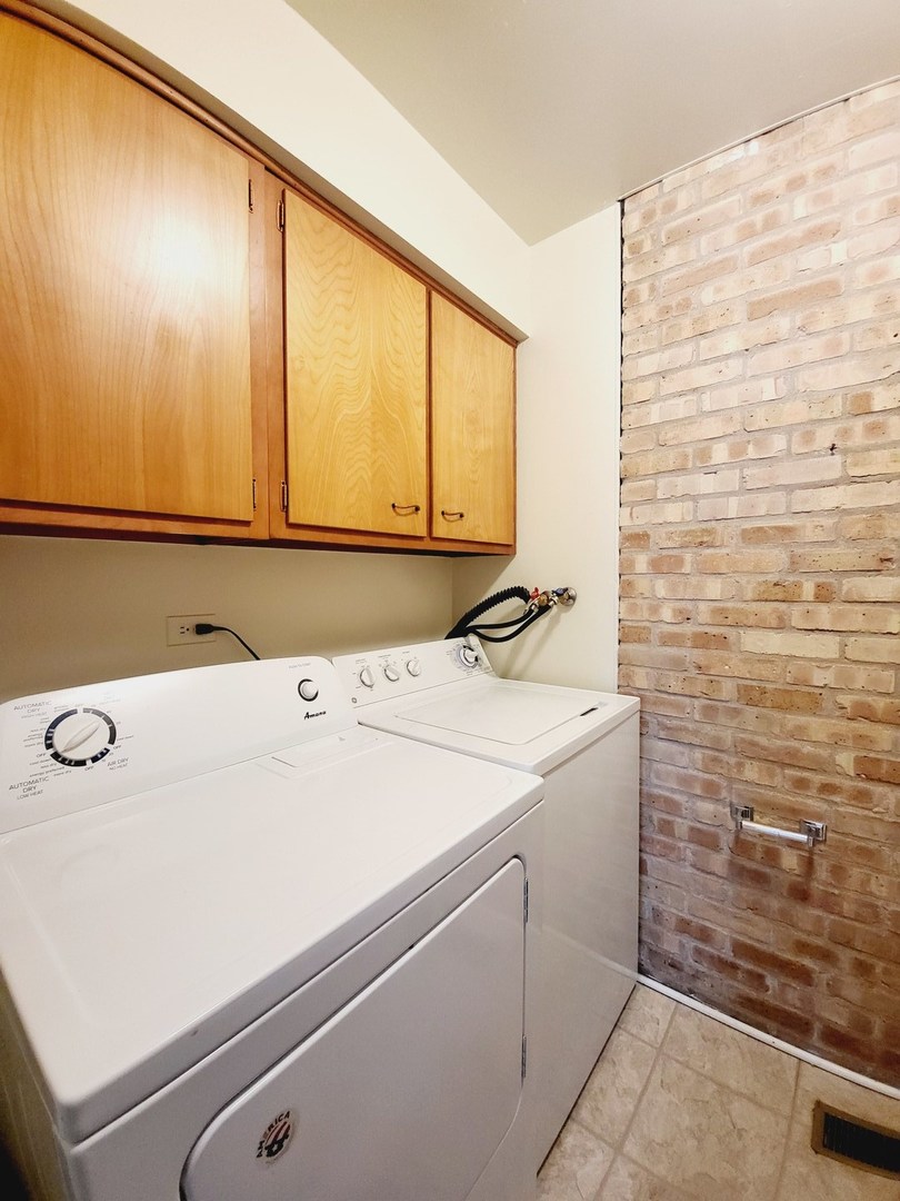 724 Concord Lane Barrington, IL 60010 - Photo 10 of 21