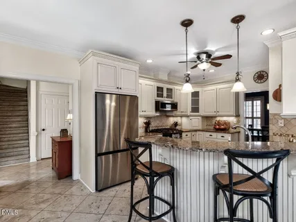 $725,000 | 7101 Evelyn Circle, Zebulon, NC 27597