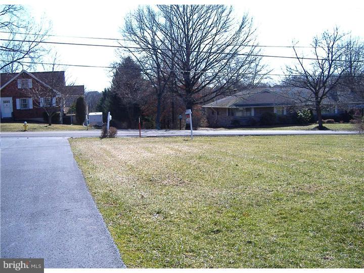 1395 Kepler Road Pottstown, PA 19464 - Photo 19 of 19 Front Yard