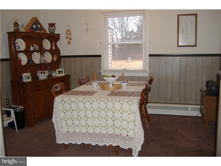 1395 Kepler Road Pottstown, PA 19464 - Photo 5 of 19 Dining Room