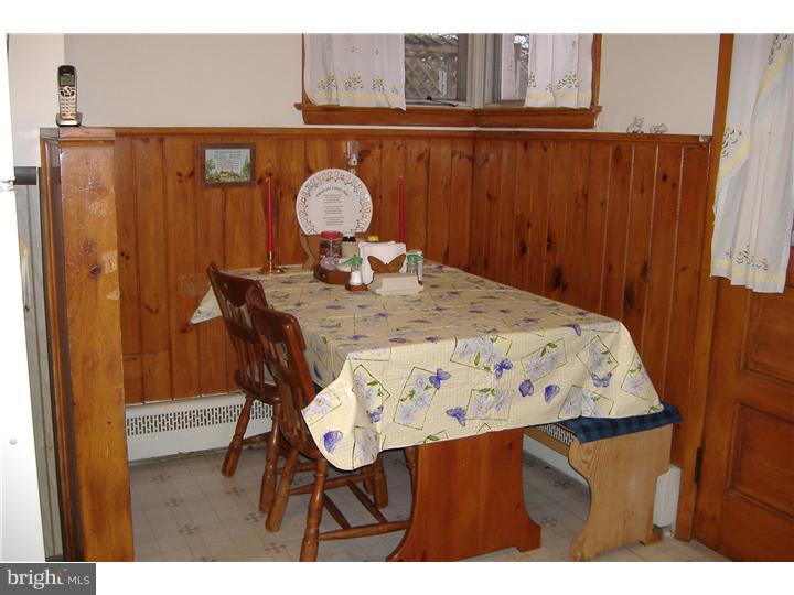 1395 Kepler Road Pottstown, PA 19464 - Photo 9 of 19 Kitchen
