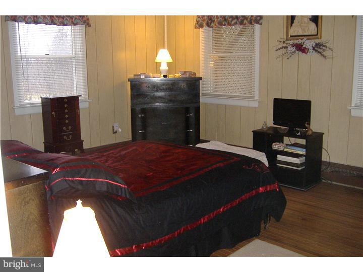 1395 Kepler Road Pottstown, PA 19464 - Photo 10 of 19 Bedroom - Main