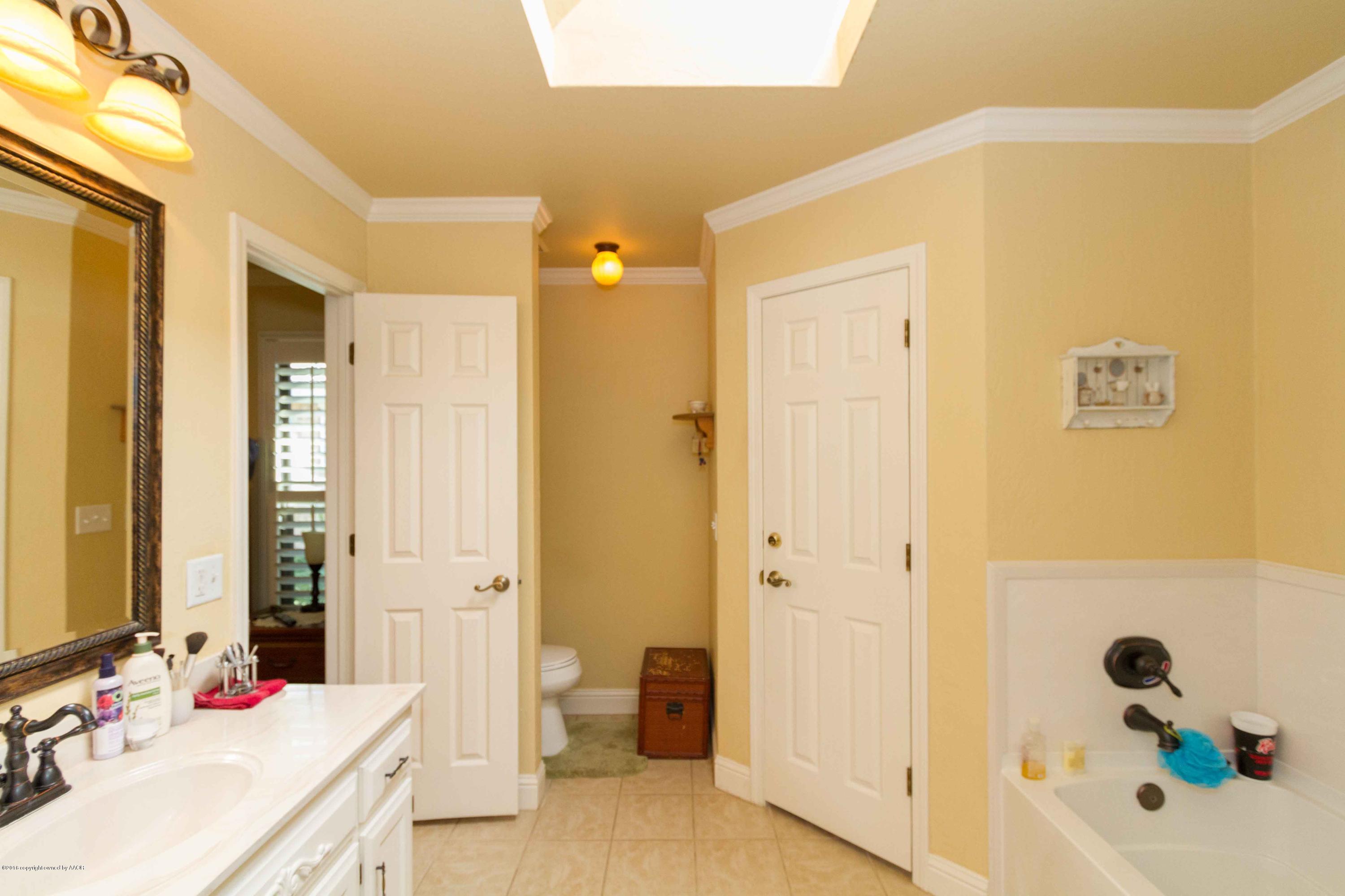 7253 Bayswater Road Amarillo, TX 79109 - Photo 23 of 34 MASTER BATH VIEW 2