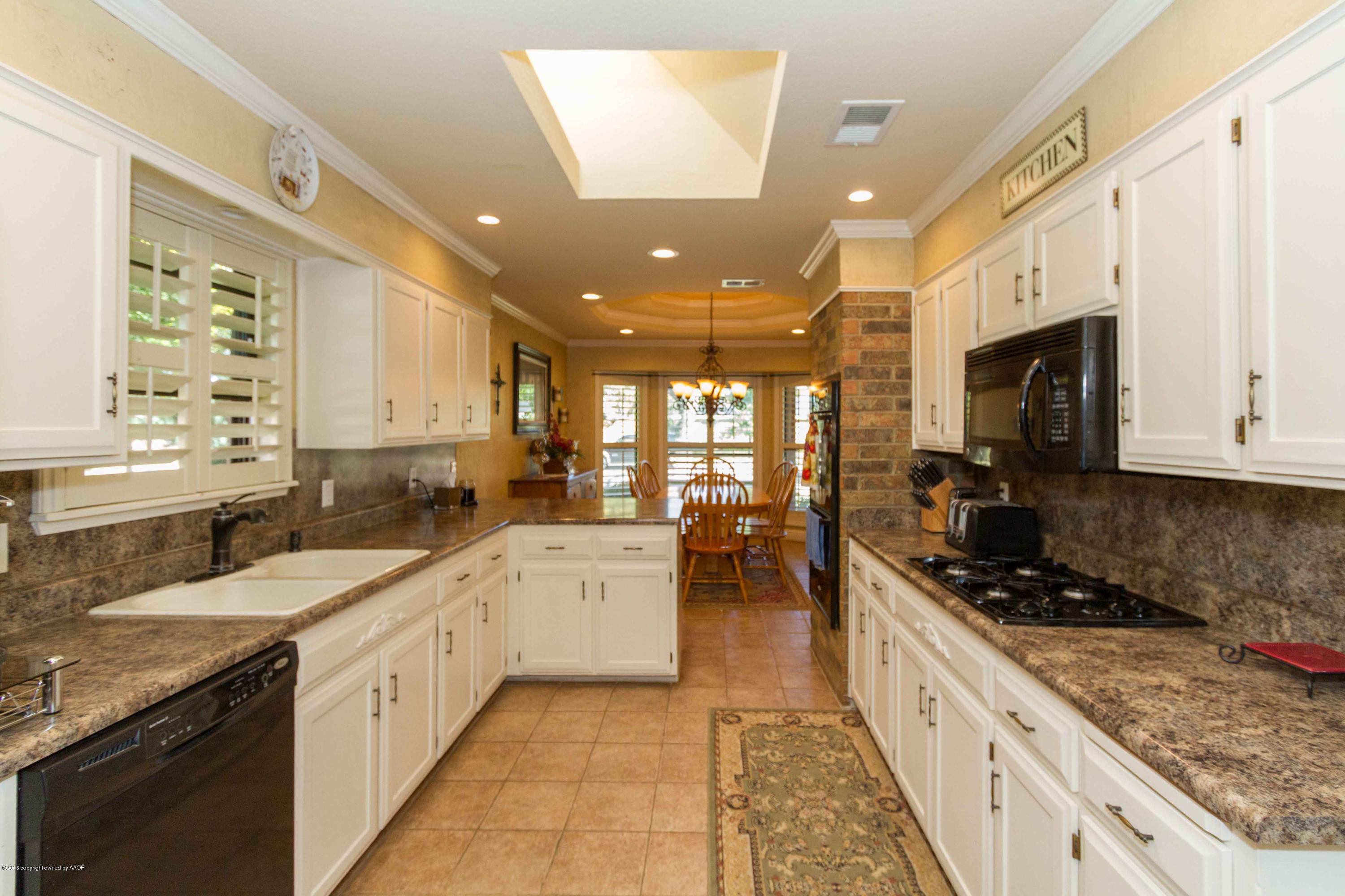 KITCHEN VIEW 2
