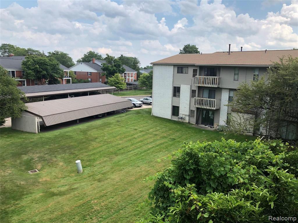 31993 West 12 Mile Road, Unit 306 Farmington, MI 48334 - Photo 15 of 18