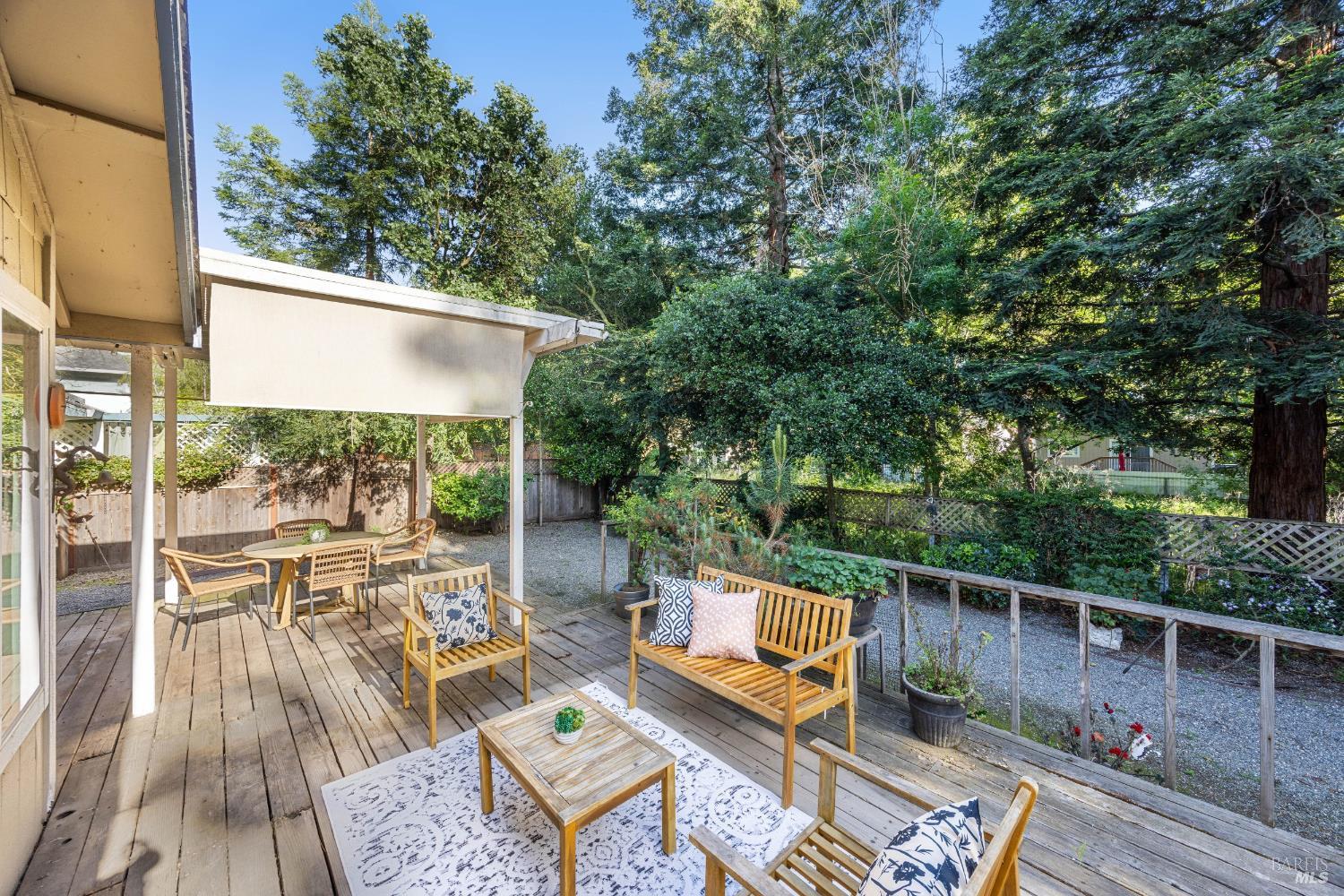 1874 Amy Avenue Santa Rosa, CA 95401 - Photo 50 of 53 Lots of room for entertaining.