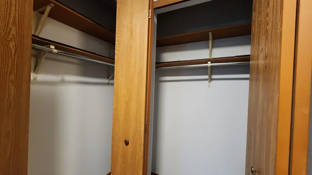 $154,900 | 1140 Morraine View Drive, Unit 204, Madison, WI 53719