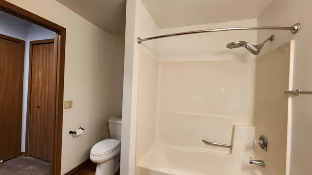 $154,900 | 1140 Morraine View Drive, Unit 204, Madison, WI 53719