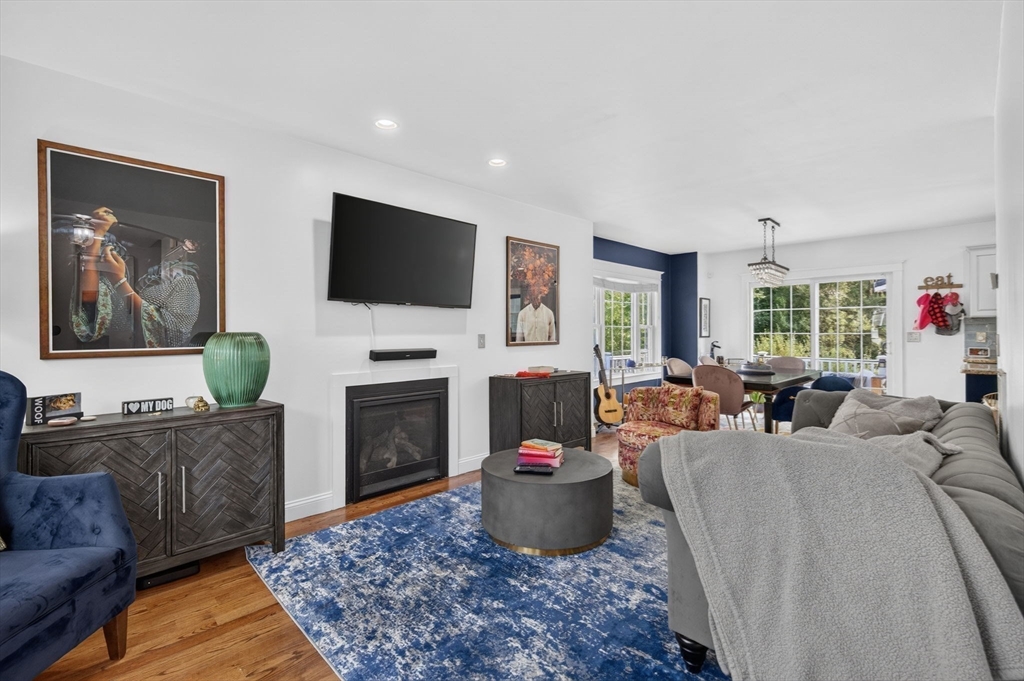 92 Turtle Brook Road, Unit 92 Canton, MA 02021 - Photo 4 of 33 Gallery Image 4