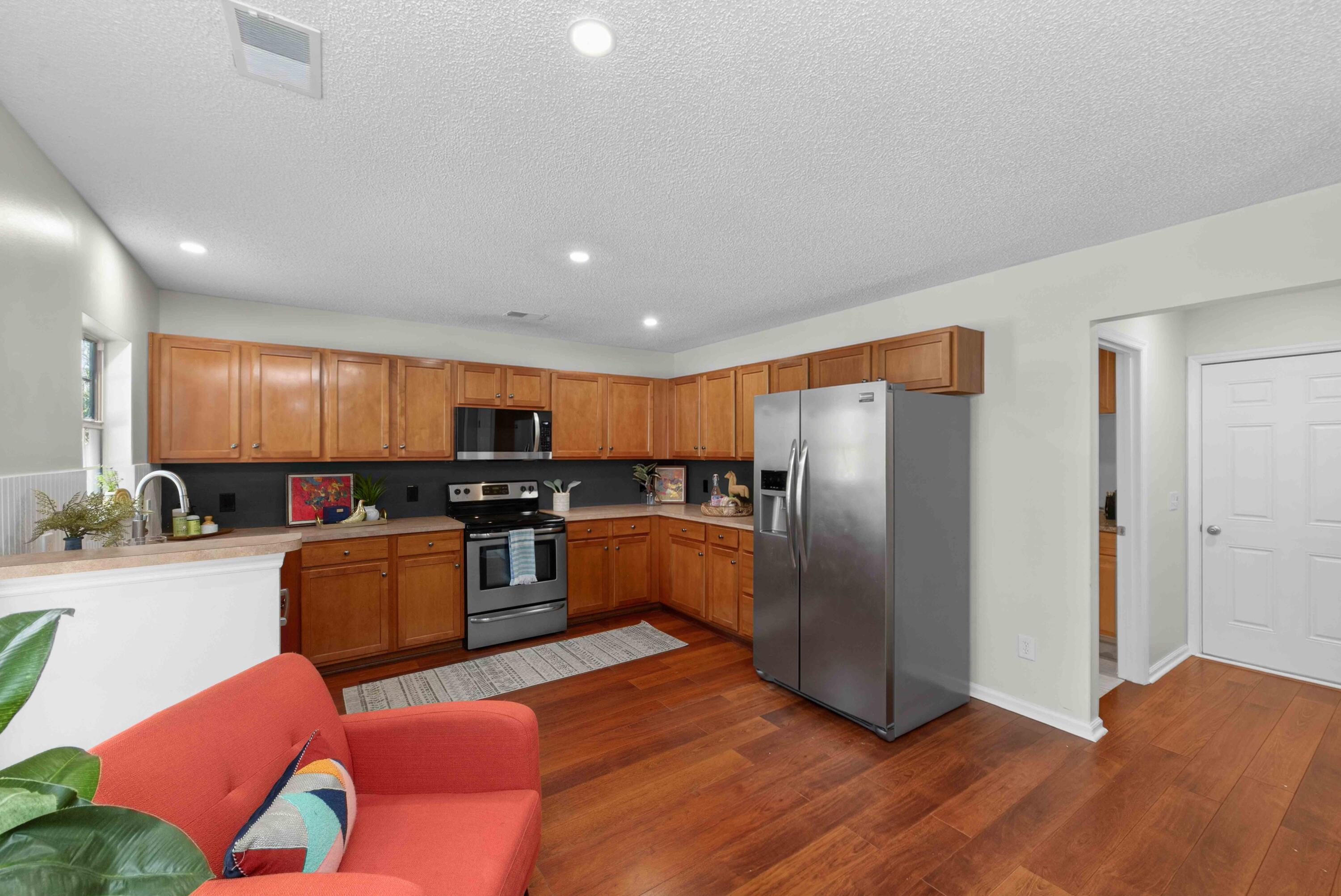 132 Hammerbeck Road Summerville, SC 29483 - Photo 14 of 47 132 Hammerbeck Staging-16