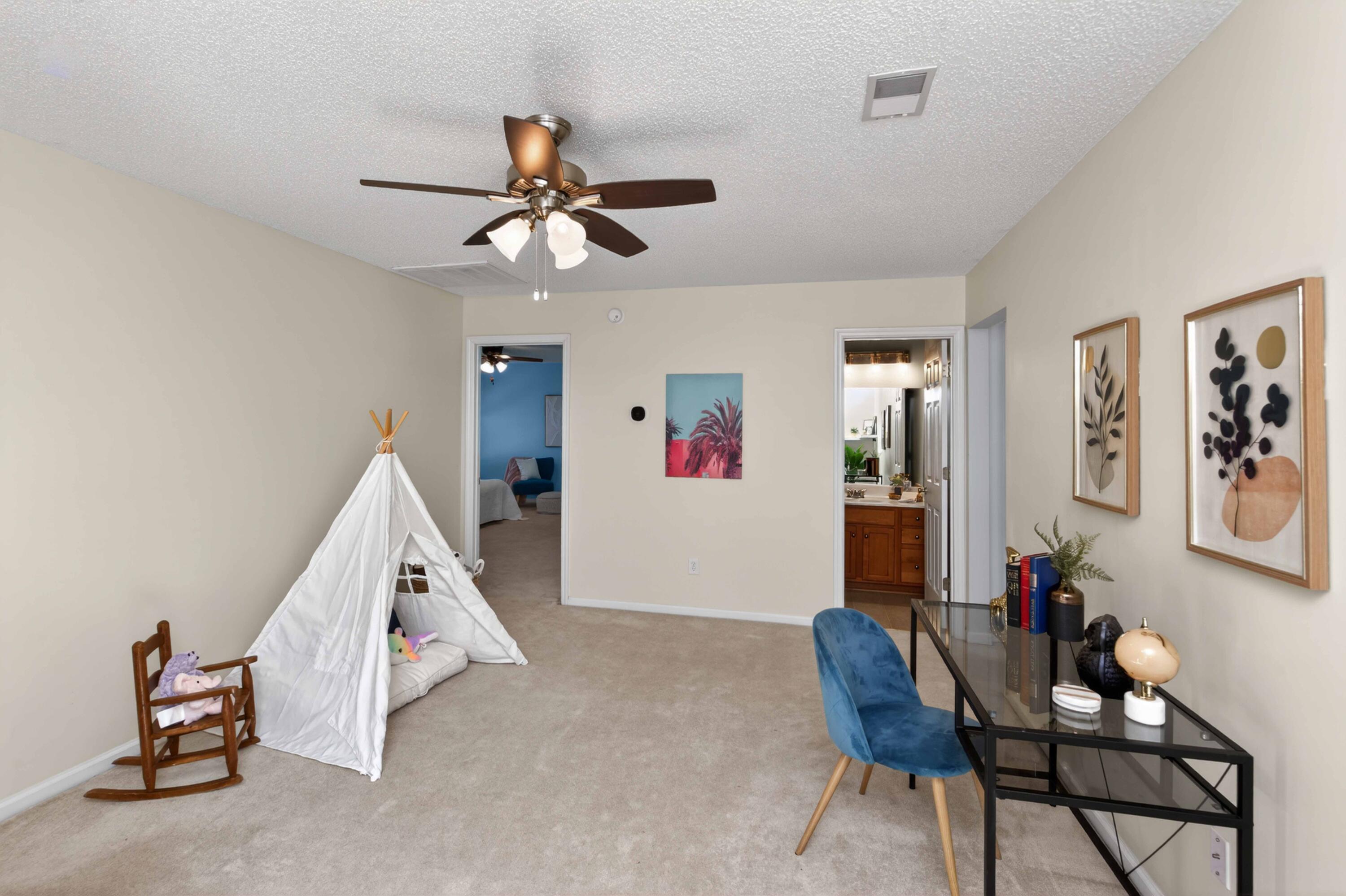 132 Hammerbeck Road Summerville, SC 29483 - Photo 25 of 47 132 Hammerbeck Staging-2