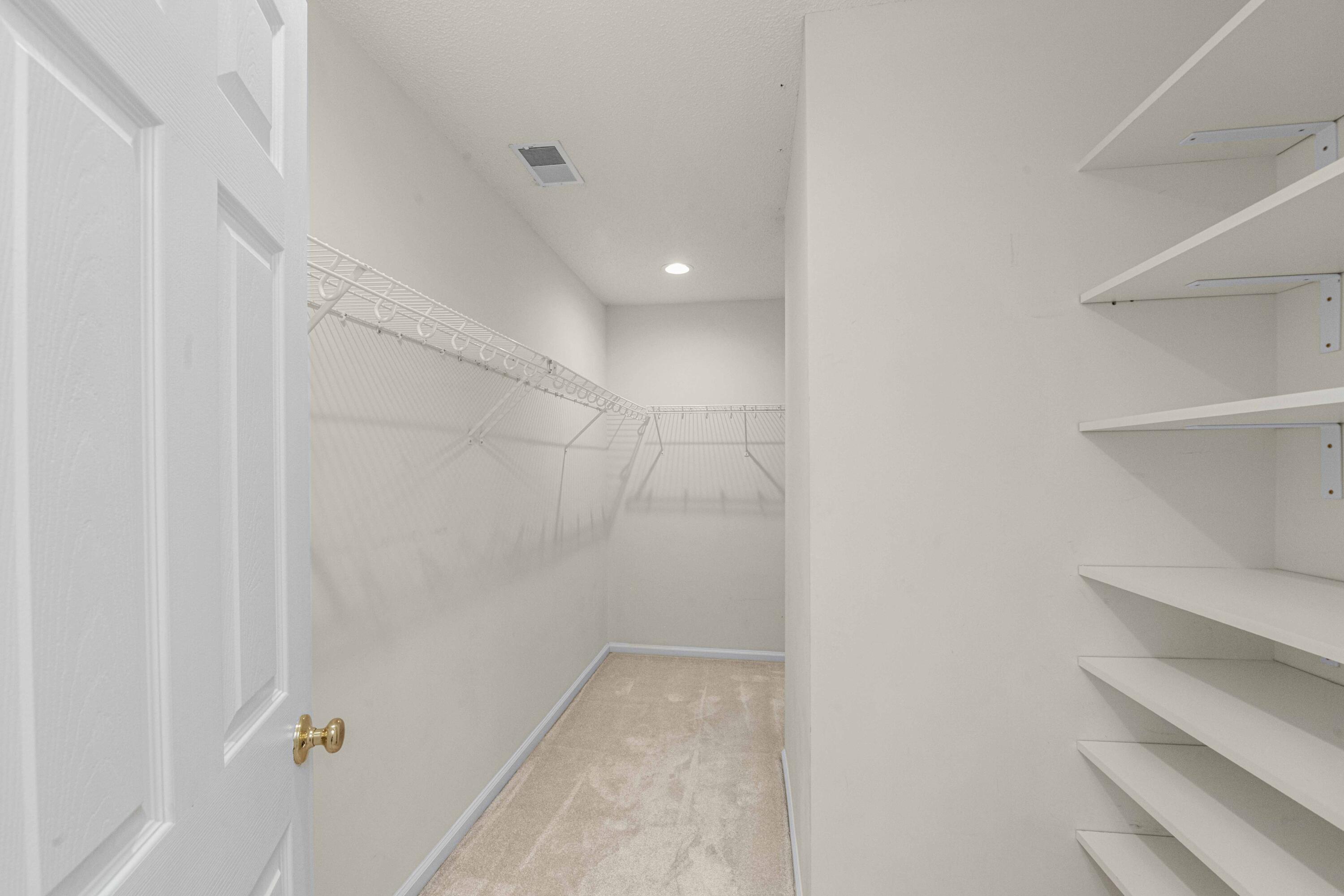 132 Hammerbeck Road Summerville, SC 29483 - Photo 32 of 47 132 Hammerbeck Interiors-27