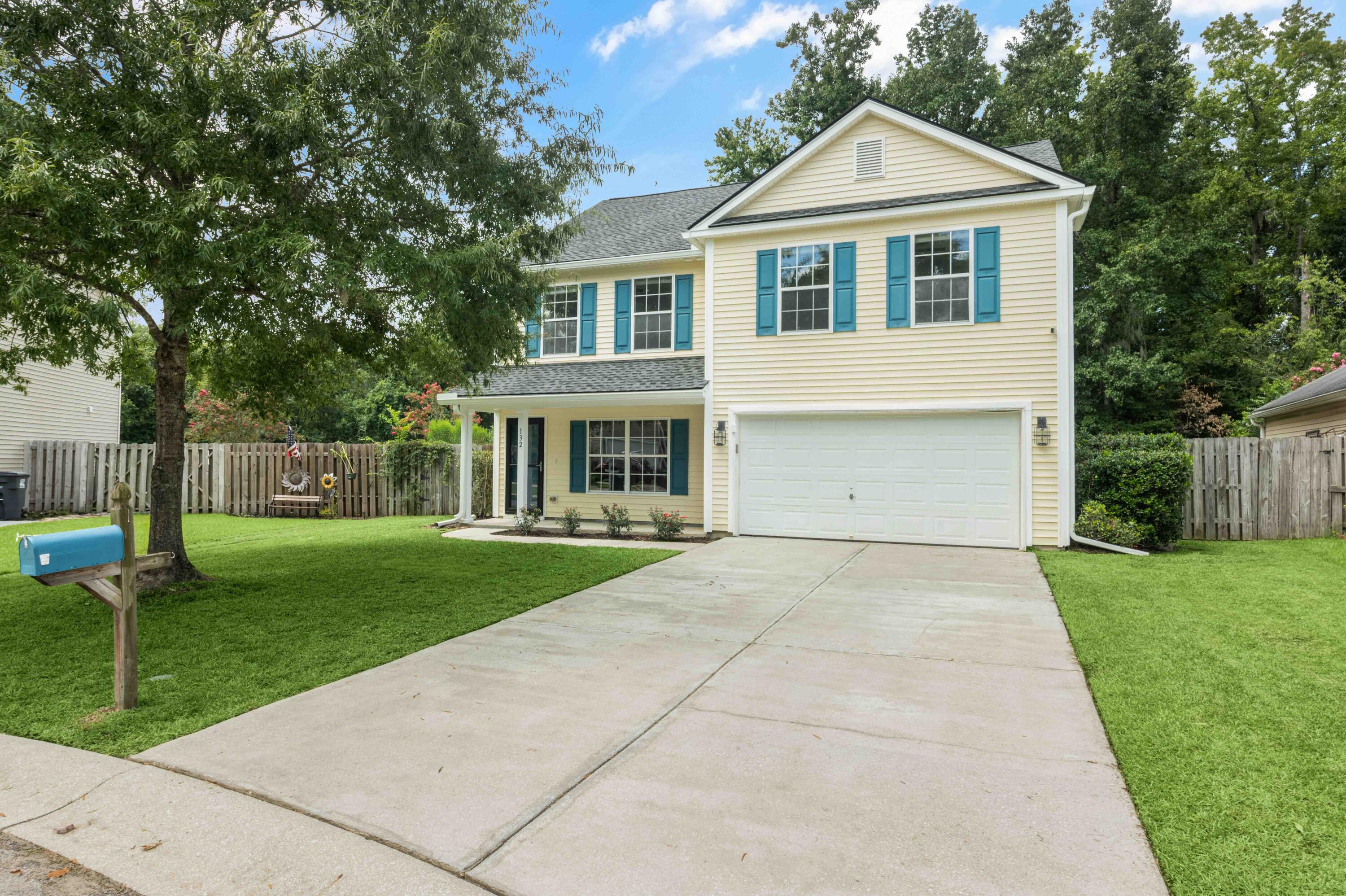 132 Hammerbeck Road Summerville, SC 29483 - Photo 6 of 47 132 Hammerbeck Exteriors-2