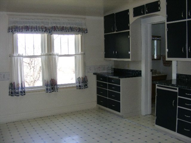 11890 South 39 Road Cadillac, MI 49601 - Photo 11 of 34 1830316-10.JPG
