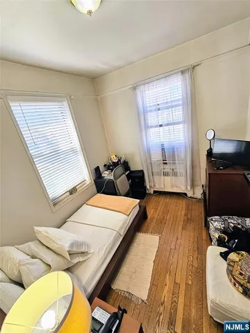 $1,800 | 975-995 Teaneck Road, Teaneck, NJ 07666