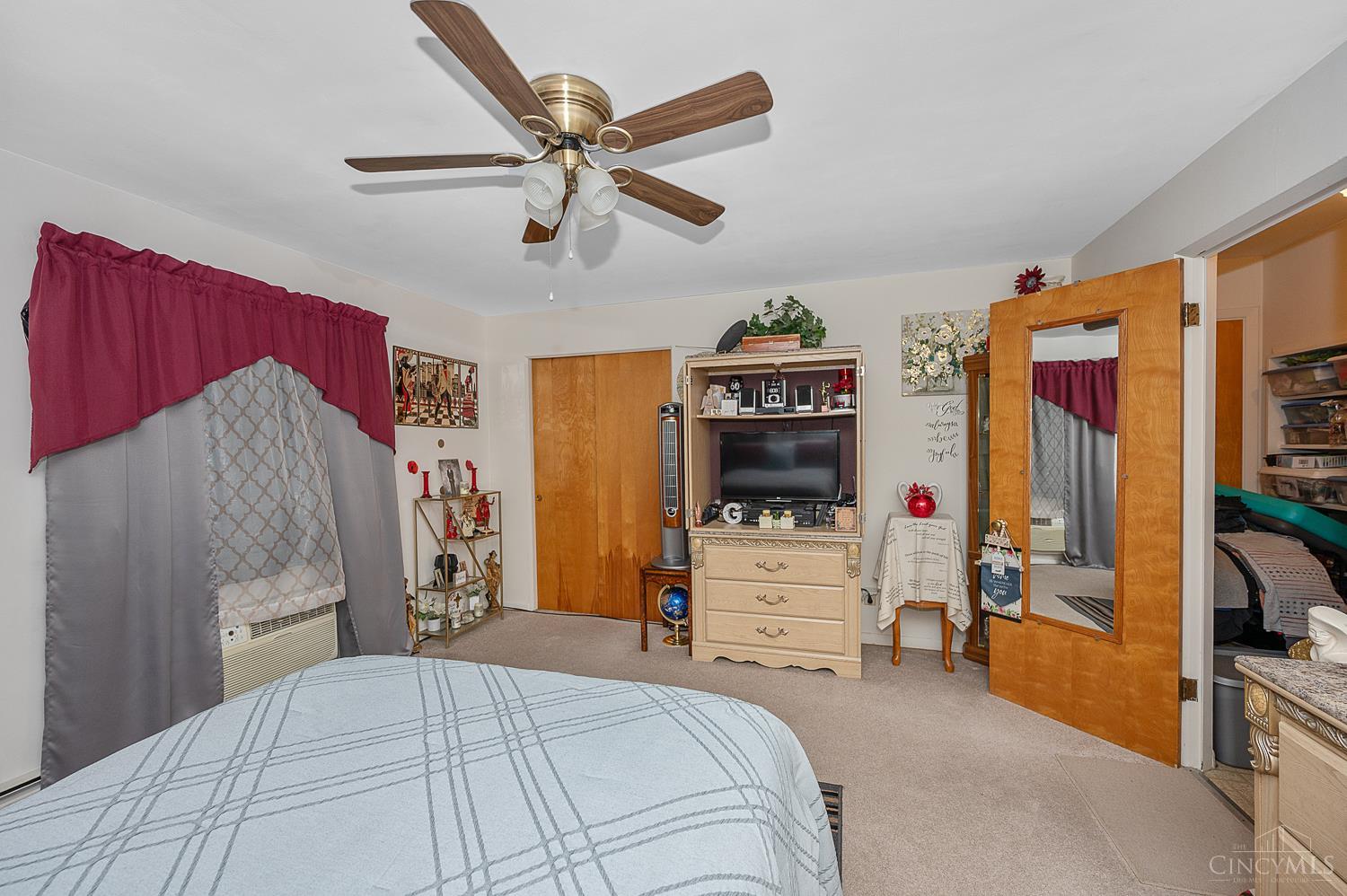 6509 Cheviot Road Cincinnati, OH 45247 - Photo 24 of 34