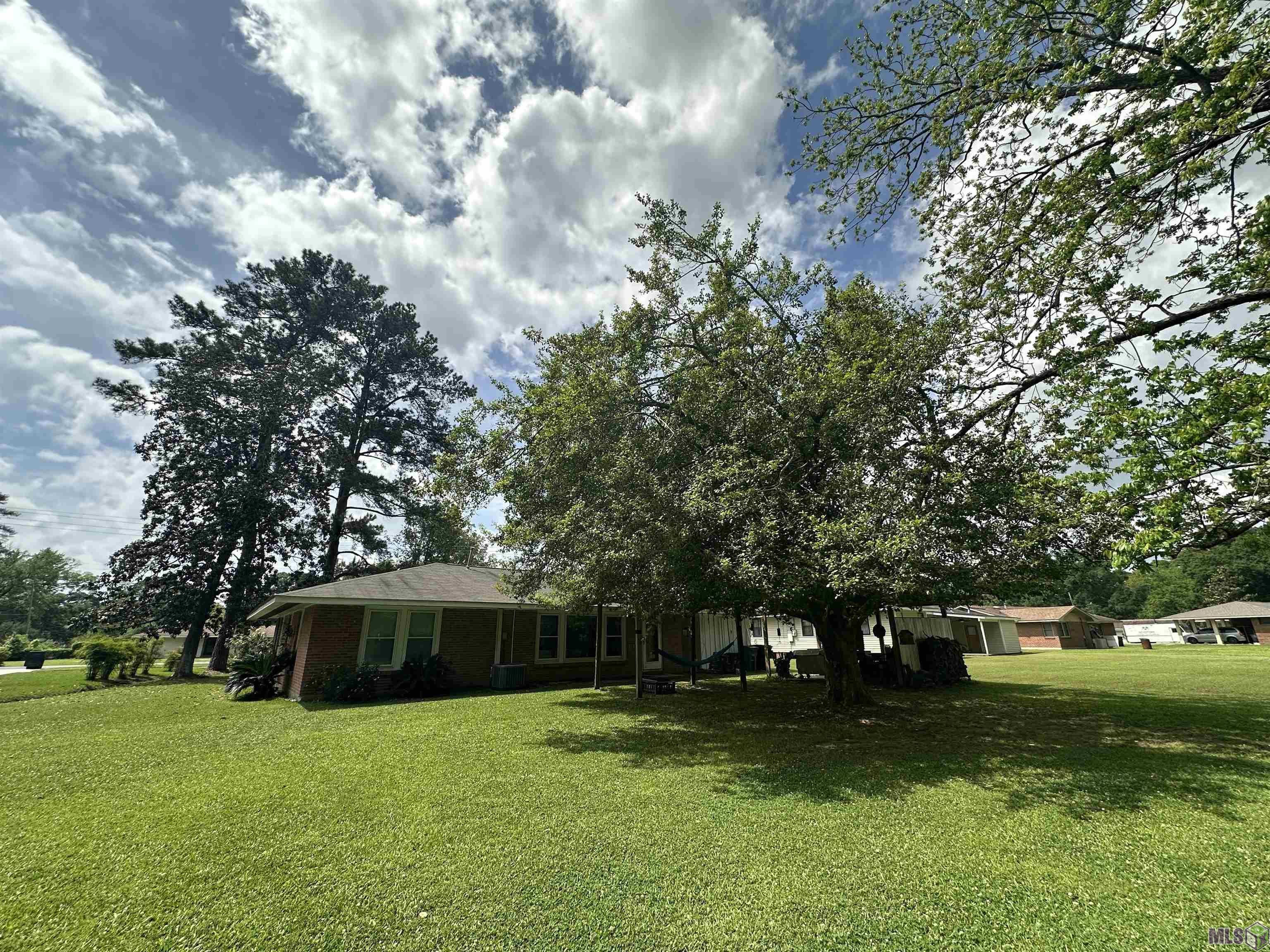 6345 Kleinpeter Road Baton Rouge, LA 70811 - Photo 8 of 46 Gallery Image 8