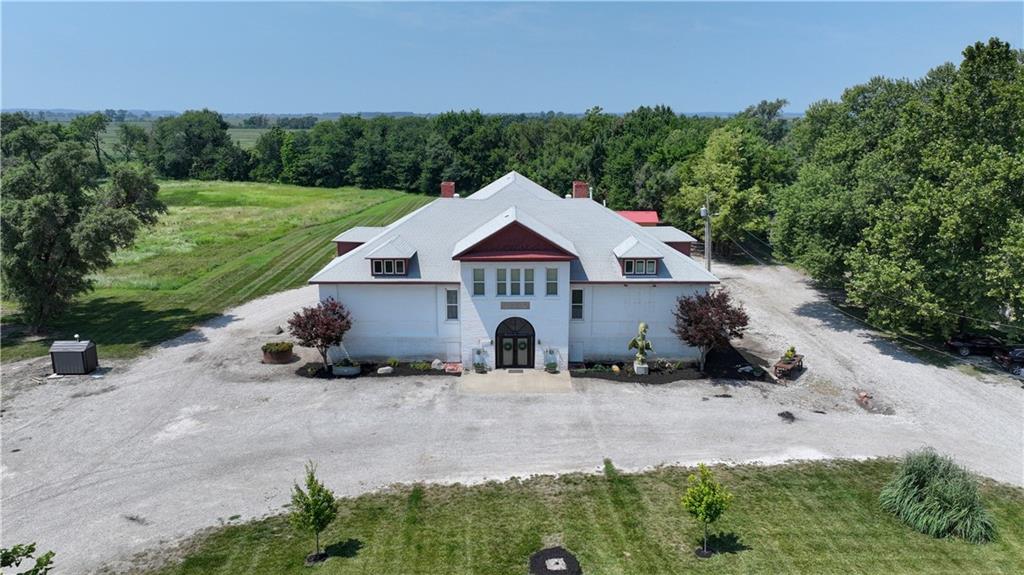 402 Rulo Street Bigelow, MO 64437 - Photo 4 of 86