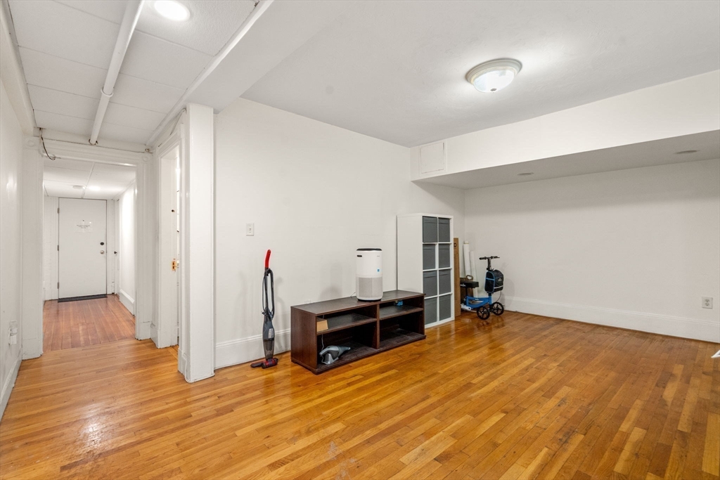 16 Garrison Road, Unit 7A Brookline, MA 02445 - Photo 17 of 28