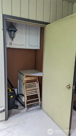 $1,745 | 10819 Northeast 37th Place, Unit 107, Bellevue, WA 98004