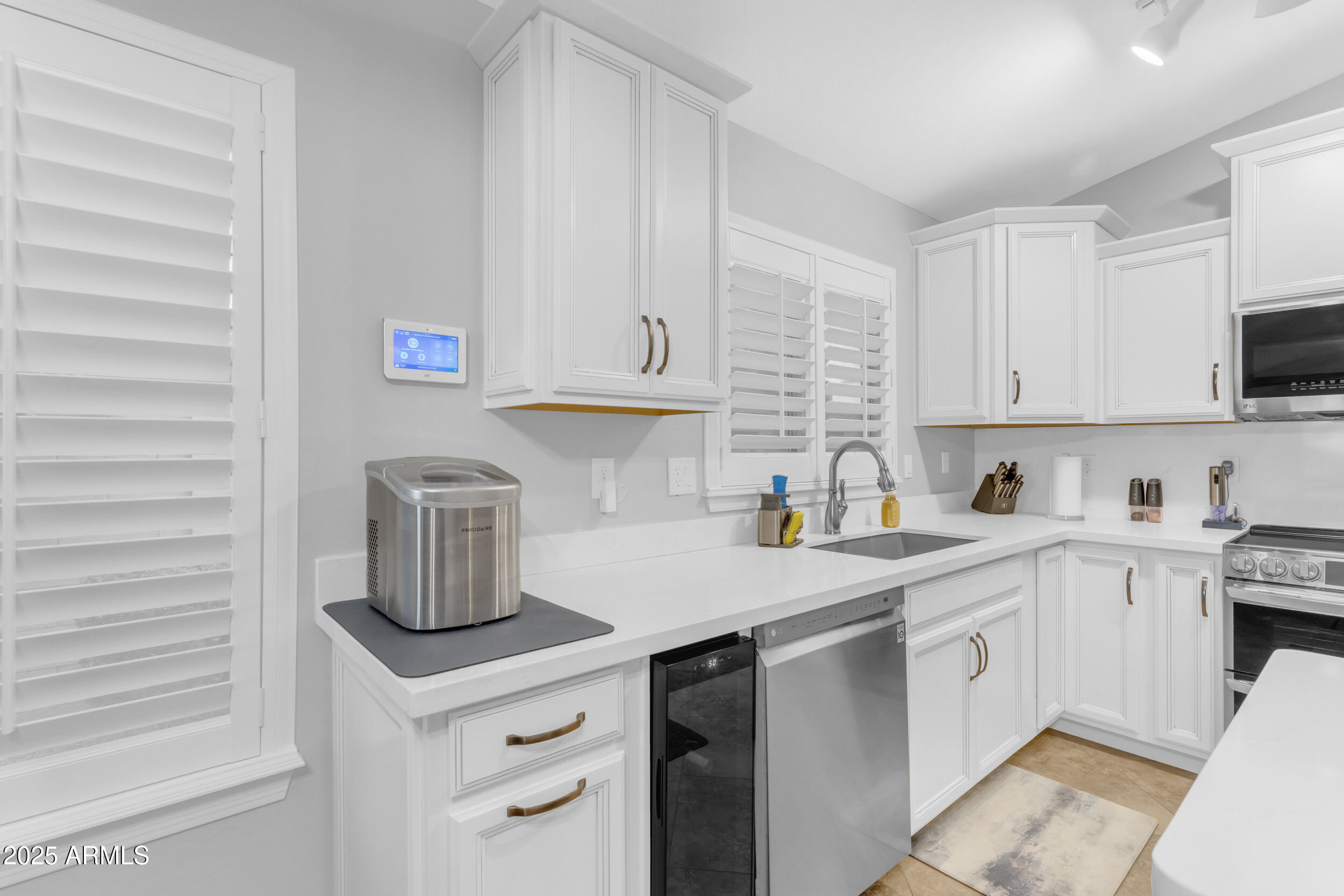 13438 West Redfield Road Surprise, AZ 85379 - Photo 21 of 75 21_043_a4m_surp