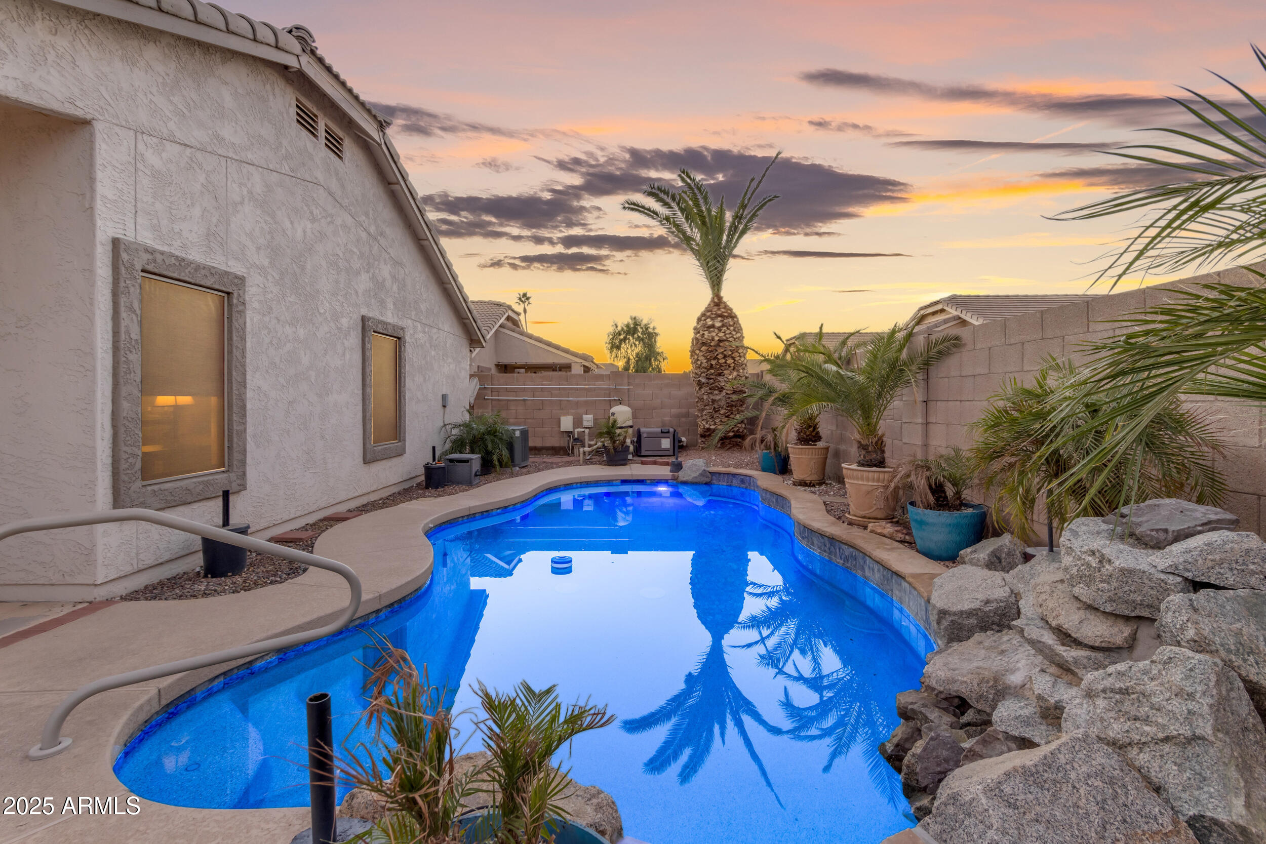 13438 West Redfield Road Surprise, AZ 85379 - Photo 69 of 75 66_196_a4m_surp