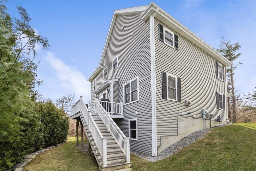 29 Quarry Road, Unit 29 Acton, MA 01720 - Photo 34 of 35