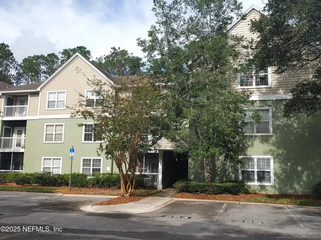 $123,000 | 7701 Timberlin Park Boulevard, Unit 1636, Jacksonville, FL 32256
