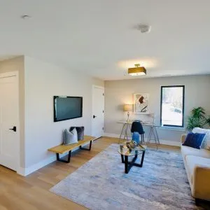 $4,295 | 159 Pointe Drive, Unit 159, Northbrook, IL 60062