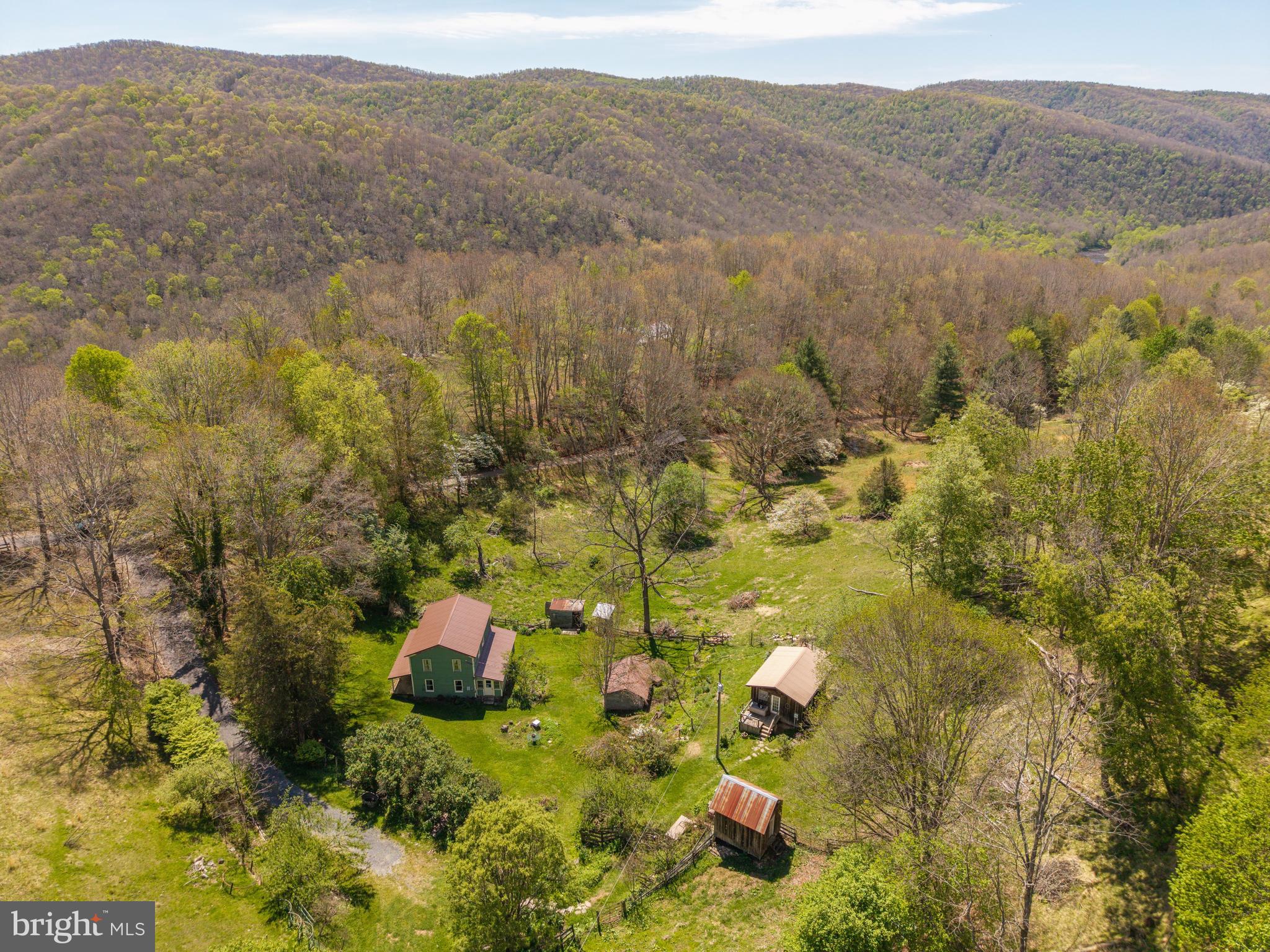 2084 Co Rte 1/14 Cass, WV 24927 - Photo 18 of 84 Gallery Image 18