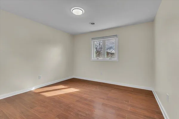 $199,900 | 1444 Woodview Drive, Unit 7, Crown Point, IN 46307