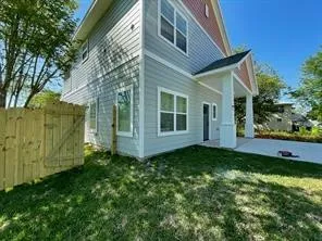 $1,500 | 605 Center Street, Richmond, TX 77469