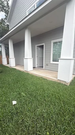 $1,500 | 605 Center Street, Richmond, TX 77469