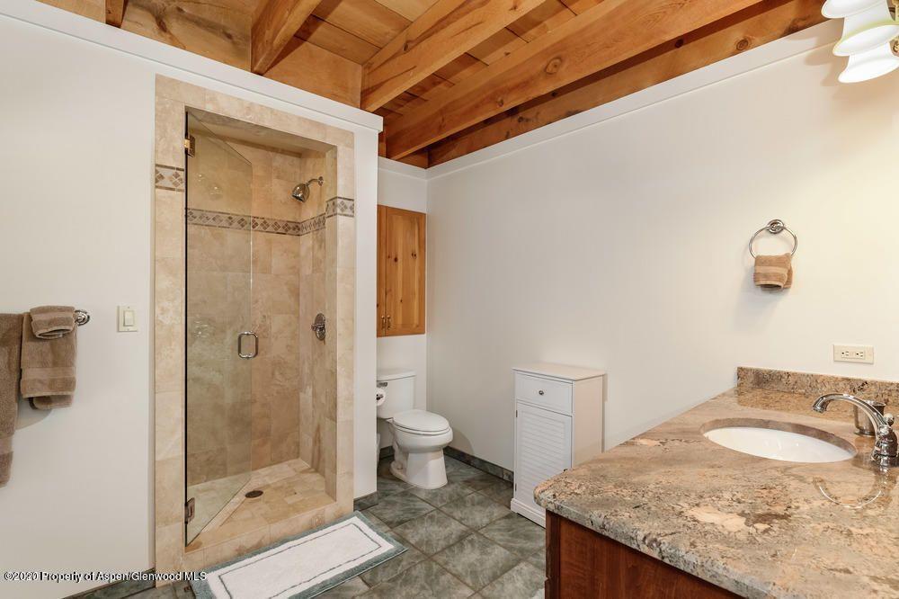 101 Stackyard Lane Basalt, CO 81621 - Photo 17 of 27 Guest Bathroom