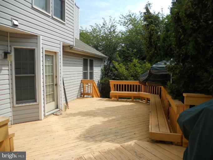 8223 Spring Branch Court Laurel, MD 20723 - Photo 8 of 28 Exterior (Rear)