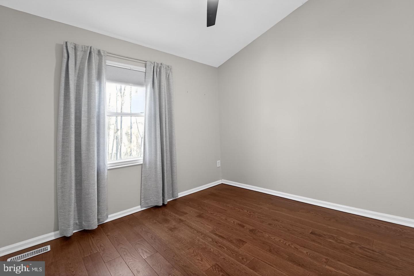 708 Suffield Drive Gaithersburg, MD 20878 - Photo 15 of 22