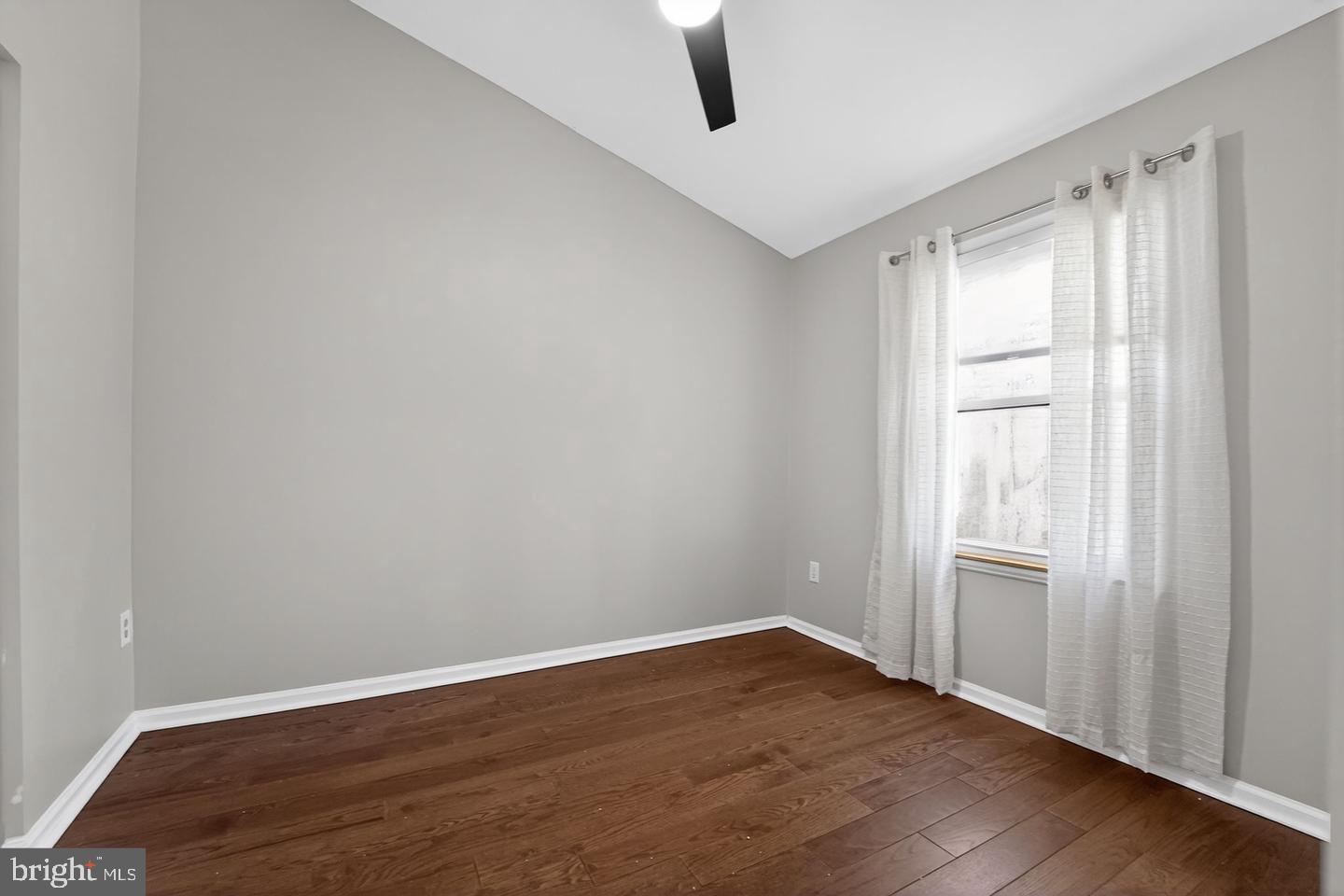 708 Suffield Drive Gaithersburg, MD 20878 - Photo 18 of 22