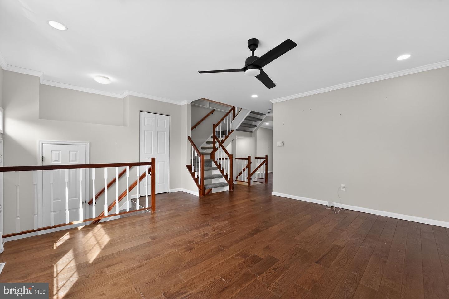 708 Suffield Drive Gaithersburg, MD 20878 - Photo 3 of 22