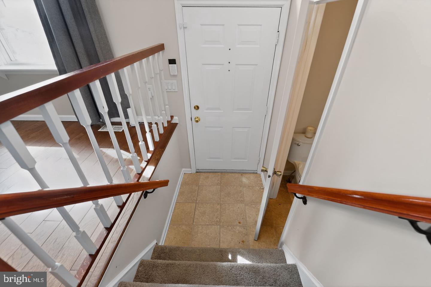 708 Suffield Drive Gaithersburg, MD 20878 - Photo 5 of 22