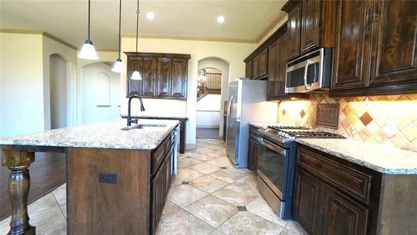 $3,450 | 588 Deverson Drive, Rockwall, TX 75087