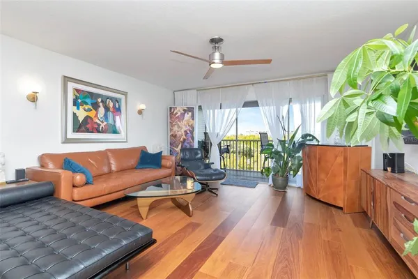 $3,750 | 14767 Seminole Trail, Seminole, FL 33776