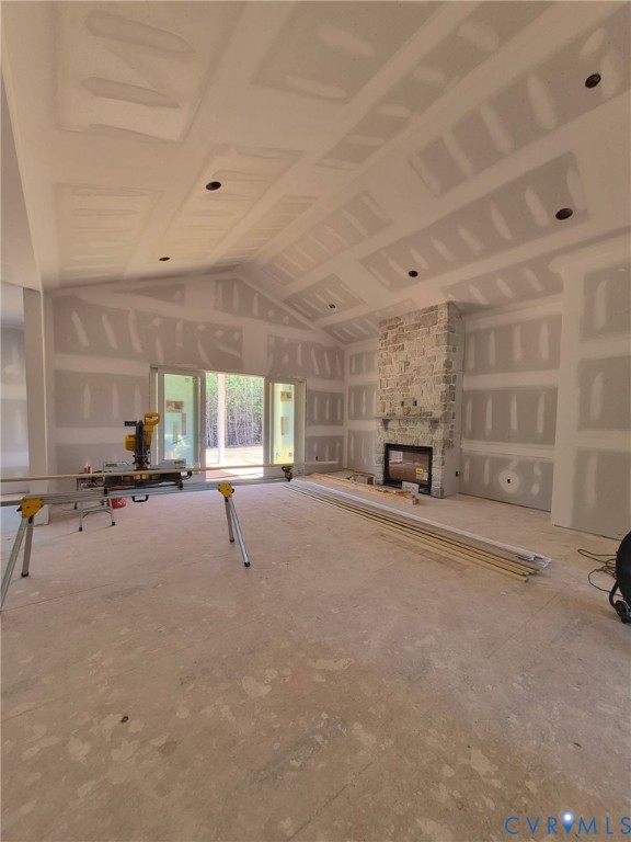 1554 Smokey Rdg Road Maidens, VA 23102 - Photo 7 of 11 Vaulted ceilings, stone fireplace