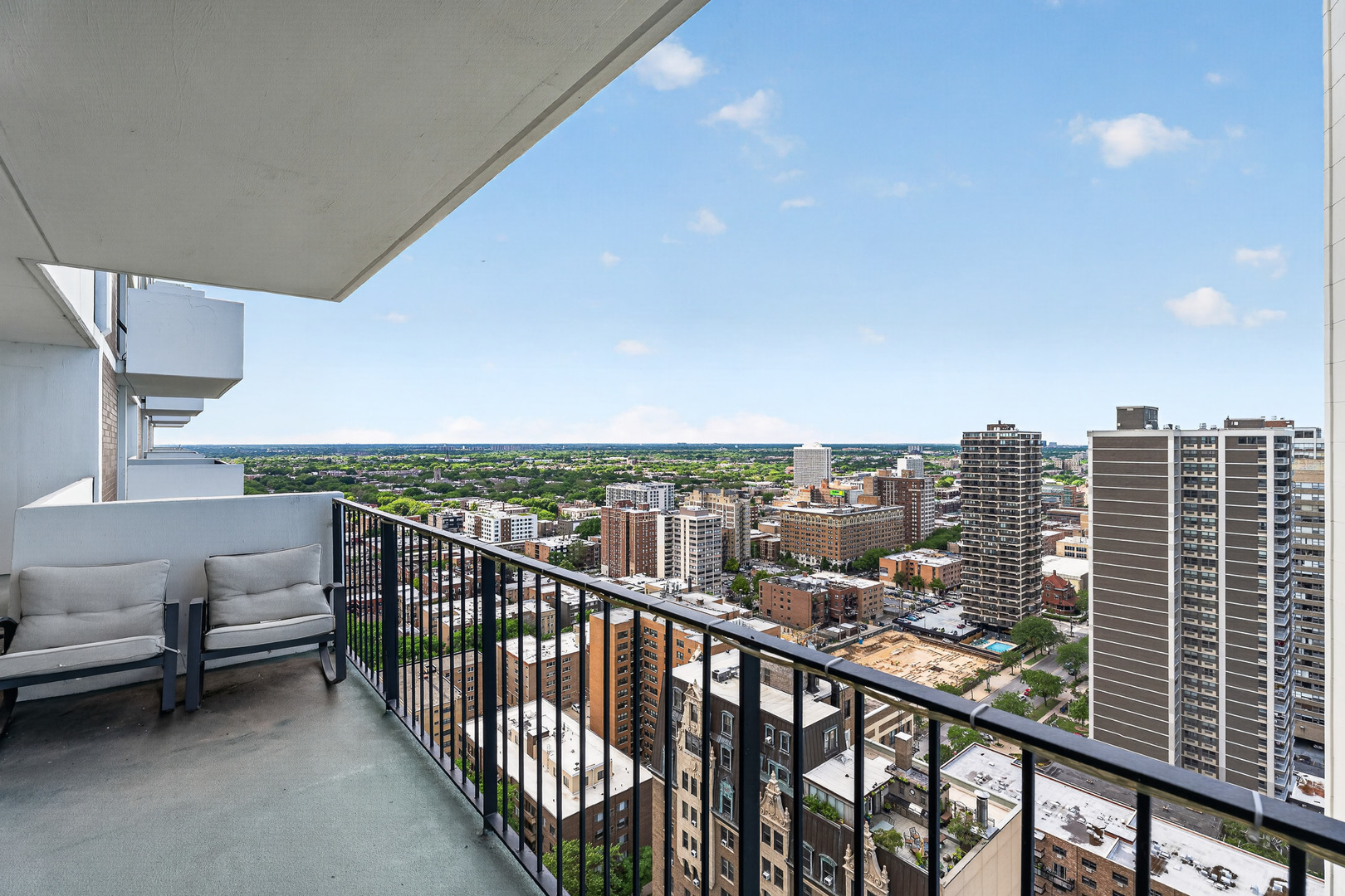 6033 North Sheridan Road, Unit 28D Chicago, IL 60660 - Photo 20 of 48