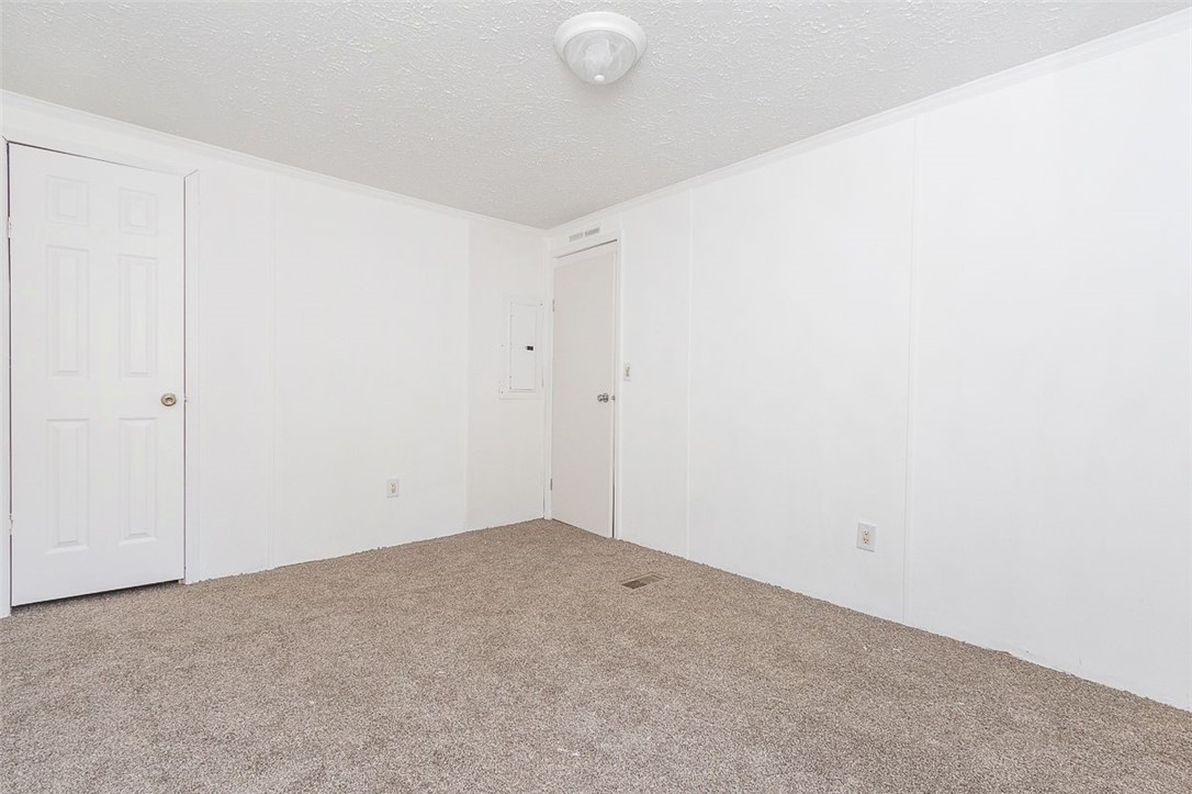 1124 Airline Road Anderson, SC 29624 - Photo 5 of 11