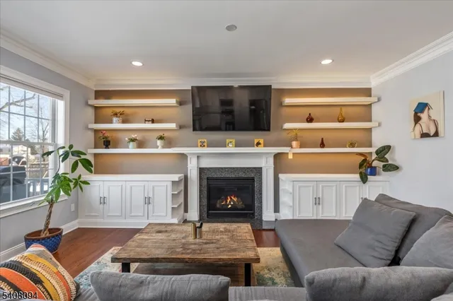 $825,000 | 177 Maple Street, Bridgewater, NJ 08807