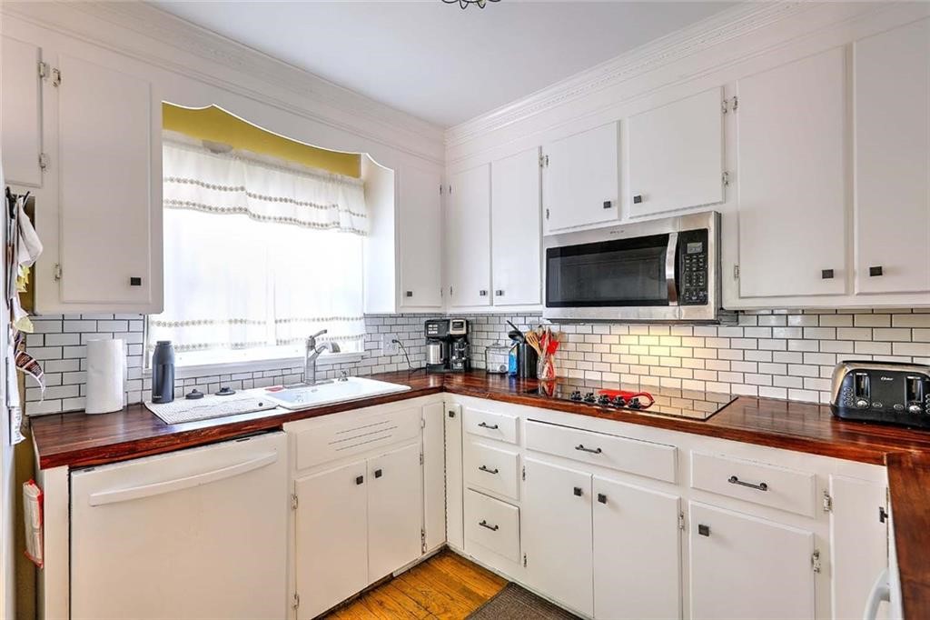 5 High Street Warwick, RI 02886 - Photo 13 of 31