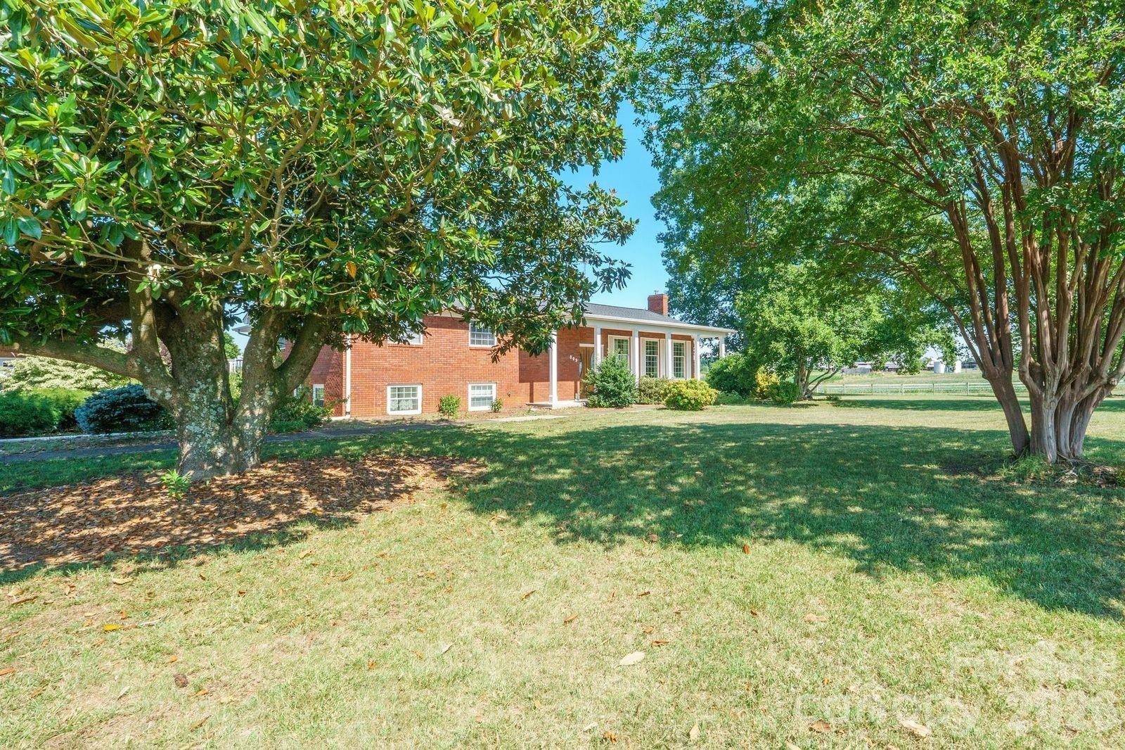 809 New Sterling Road Stony Point, NC 28678 - Photo 4 of 36